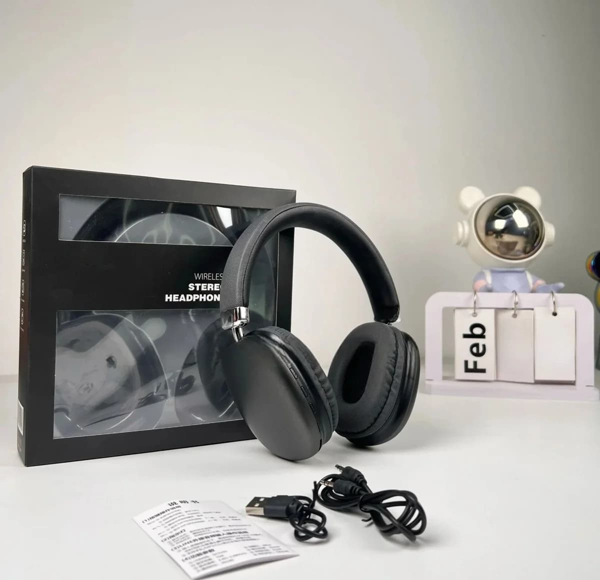 Langattomat over-ear-kuulokkeet Bluetooth 5.4:llä ja pitkällä akunkestolla