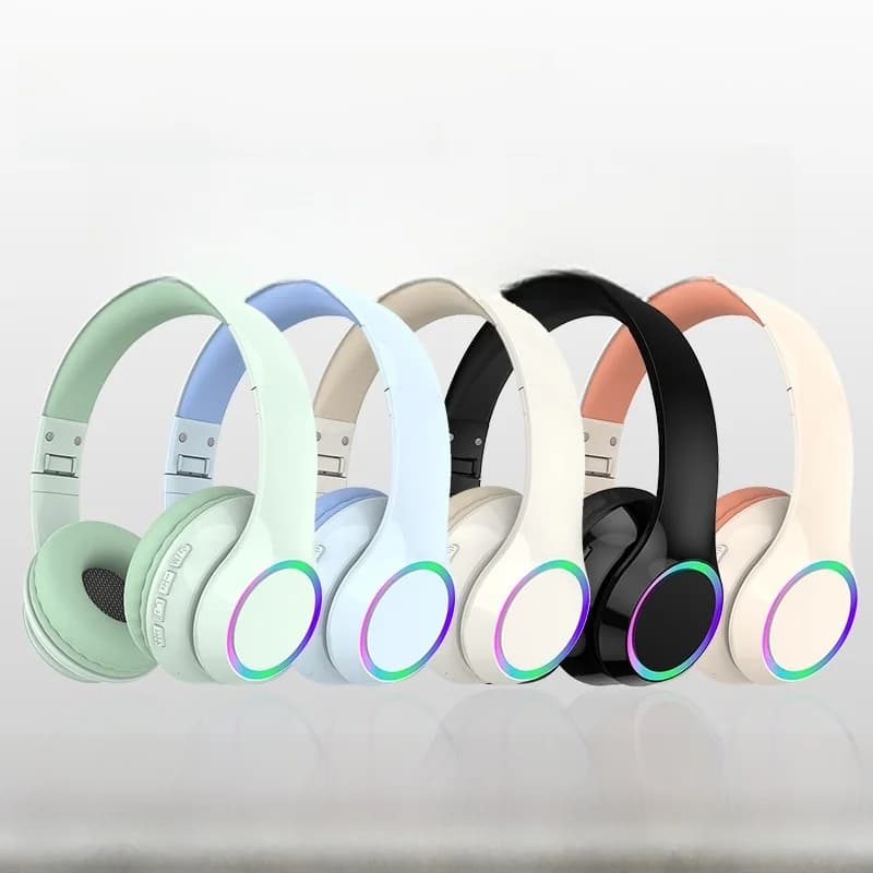 Langattomat Bluetooth-kuulokkeet LED-valoilla ja mikrofonilla